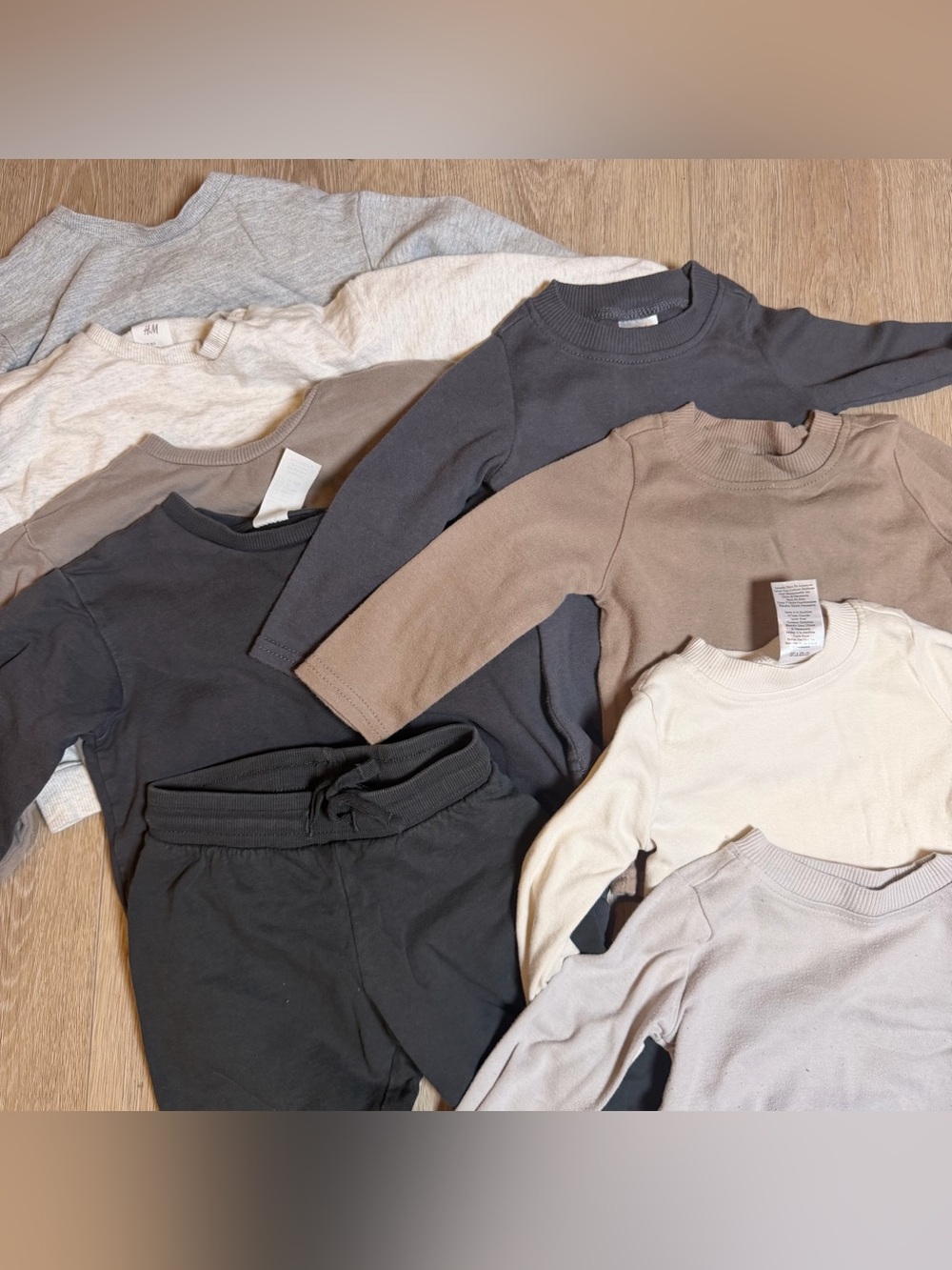 Baby Boy Neutral Basics Clothing Lot 12M Sweatshirts Tops Joggers